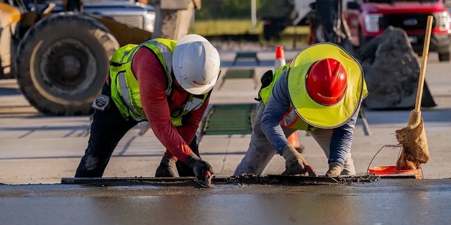 Bemessung starrer Fahrbahnen in Frankfurt am Main: Tragfähigkeit planen, bevor der Beton reißt